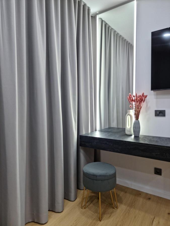 Casa Chiper - Apartament Etaj 1 Brašov Exteriér fotografie