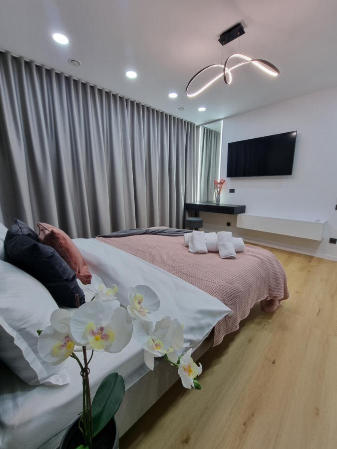 Casa Chiper - Apartament Etaj 1 Brašov Exteriér fotografie