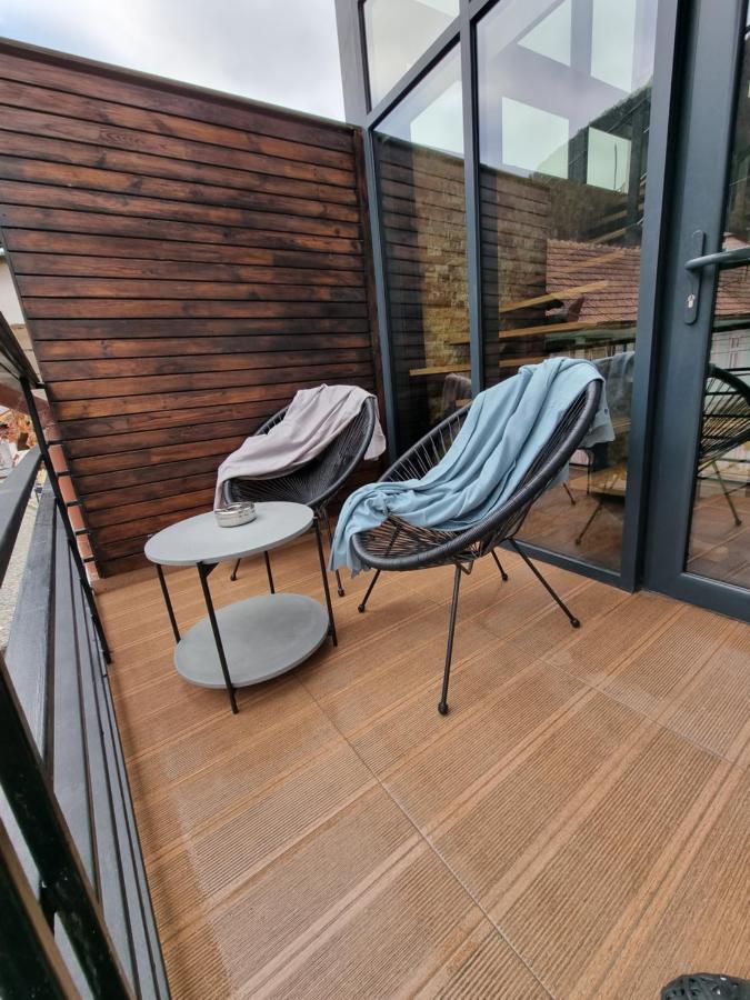 Casa Chiper - Apartament Etaj 1 Brašov Exteriér fotografie